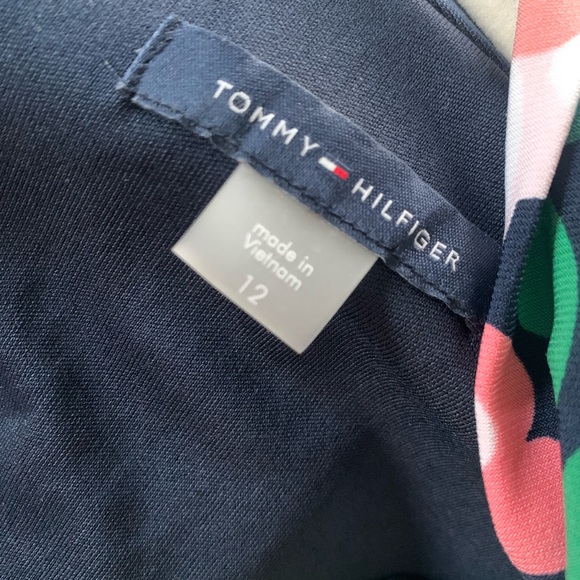 Beautiful wrap dress - Picture 3 of 3